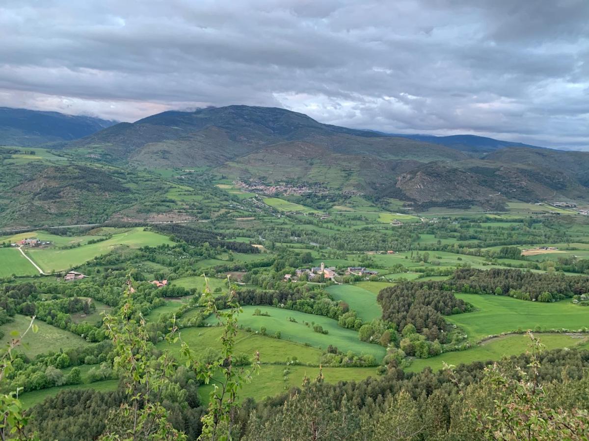 Atico Con Encanto En Bellver De Cerdanya Apartment Ngoại thất bức ảnh