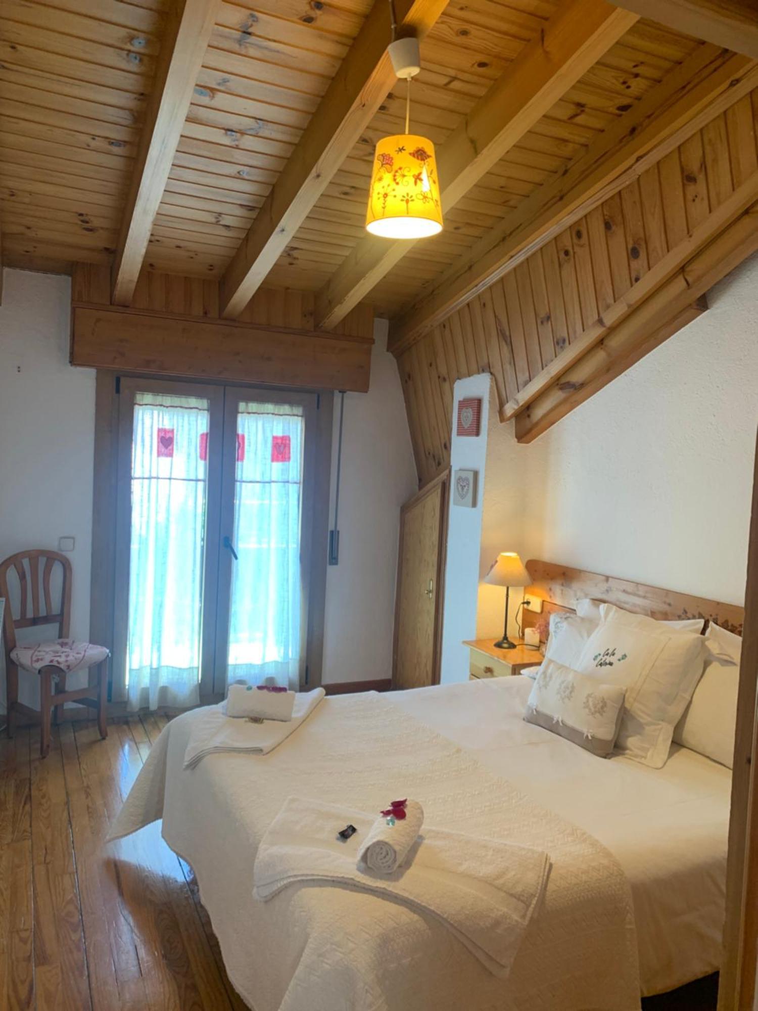 Atico Con Encanto En Bellver De Cerdanya Apartment Ngoại thất bức ảnh