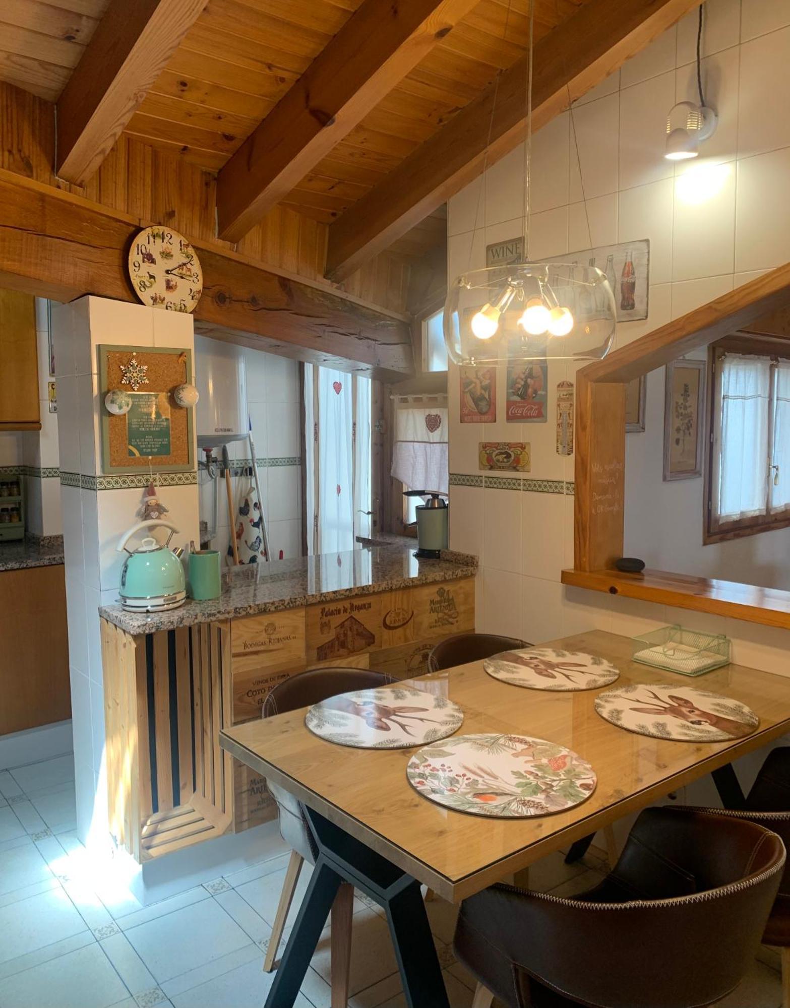 Atico Con Encanto En Bellver De Cerdanya Apartment Ngoại thất bức ảnh